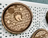 Japanese Manhole Cover Wooden Coasters: Animal & Insect Art, Set of 5 thumbnail 7
