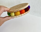 Optical Illusion Wood Coaster: Elegant Felt Table Decor thumbnail 5