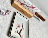 Personalized Japanese chopsticks set with a wooden stand, origami wrap, chopstick rest, and soy sauce dish. A perfect gift for Japanese cuisine lovers, blending tradition with elegance. Ideal for sushi, ramen, and other Asian dishes, this high-qualit thumbnail 2