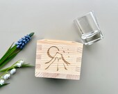 Personalized wooden sake box and glass cup set, featuring a customizable traditional masu cup. Perfect for sake lovers, this unique Japanese gift enhances any sake-drinking experience. Crafted from high-quality wood, it blends tradition with personal thumbnail 1