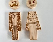 Japanese Kimono Restroom Sign: Engraved Wooden WC Door Plaque thumbnail 10