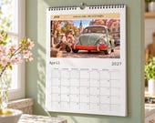 Calendario Auto Divertente 2027 – FLEImobil, Calendario da Parete Wolfie con Auto Classiche, Rally e Arte Tuning thumbnail 7